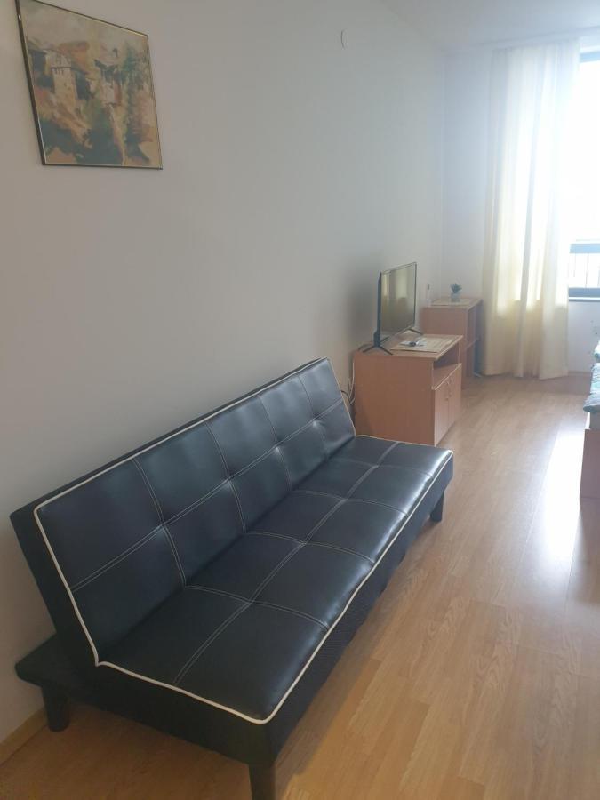Apartman Maxim Lux Aparthotel Razlog Exterior photo